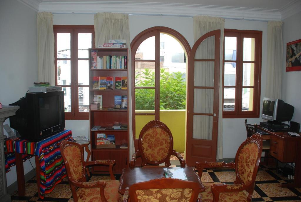 Casa Rodas 2* Lima
