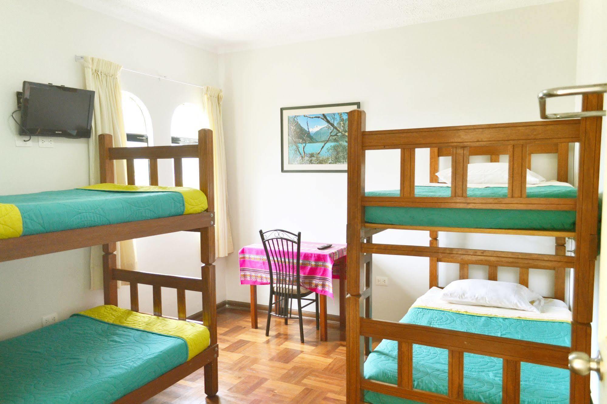 Casa Rodas 2*